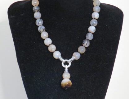 Black Dragon Vein Agate Short Necklace - Image 3