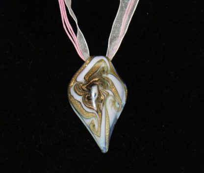 Amulet Murano Glass Necklace in Pink - Image 2