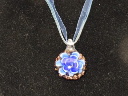 Circle with Rose Murano Glass Necklace in Dark Blue - Image 2