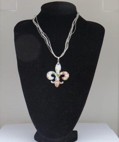 Fleur de Lis Murano Glass Necklace in White