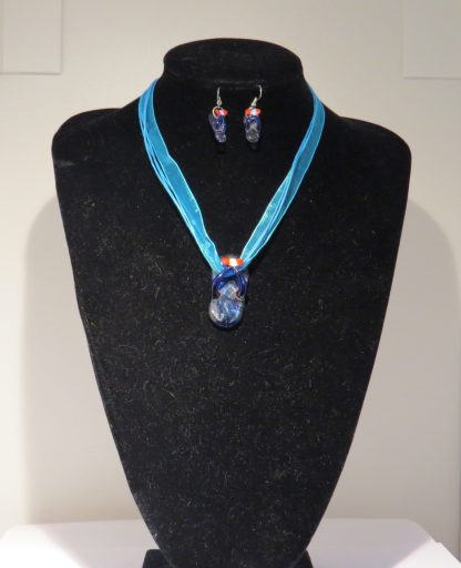 Flip Flops Earrings and Necklace in Blue