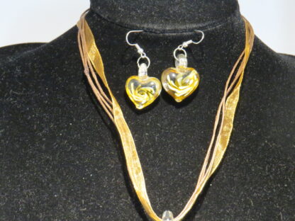 Heart Flower Earrings and Necklace in Brown - Image 3