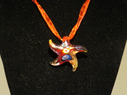 Star Murano Glass Necklace in Red - Image 2