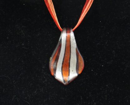 Stripes Drip Murano Glass Necklace in Red - Image 2