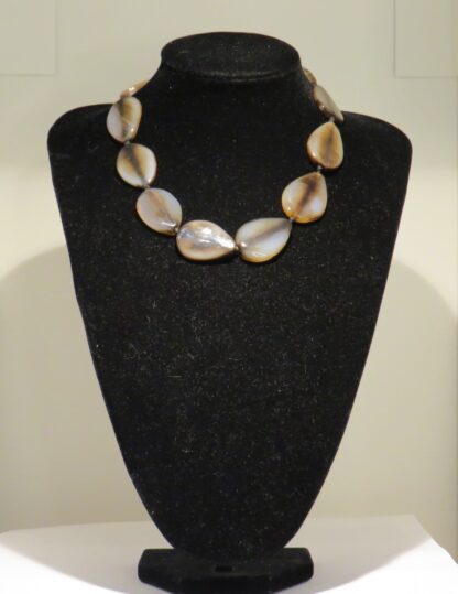 Gris Agate Short Necklace